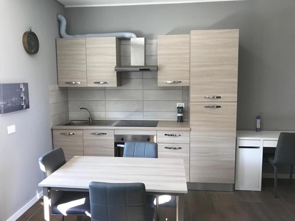 White House 4 Apartment Brescia Ngoại thất bức ảnh