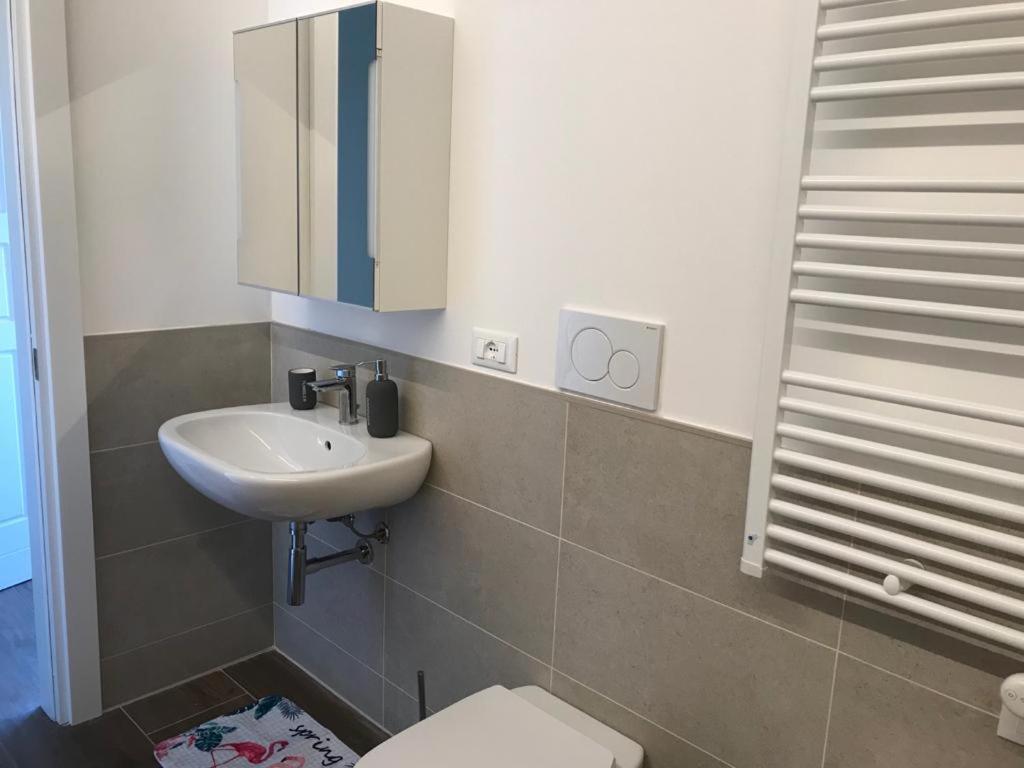 White House 4 Apartment Brescia Ngoại thất bức ảnh
